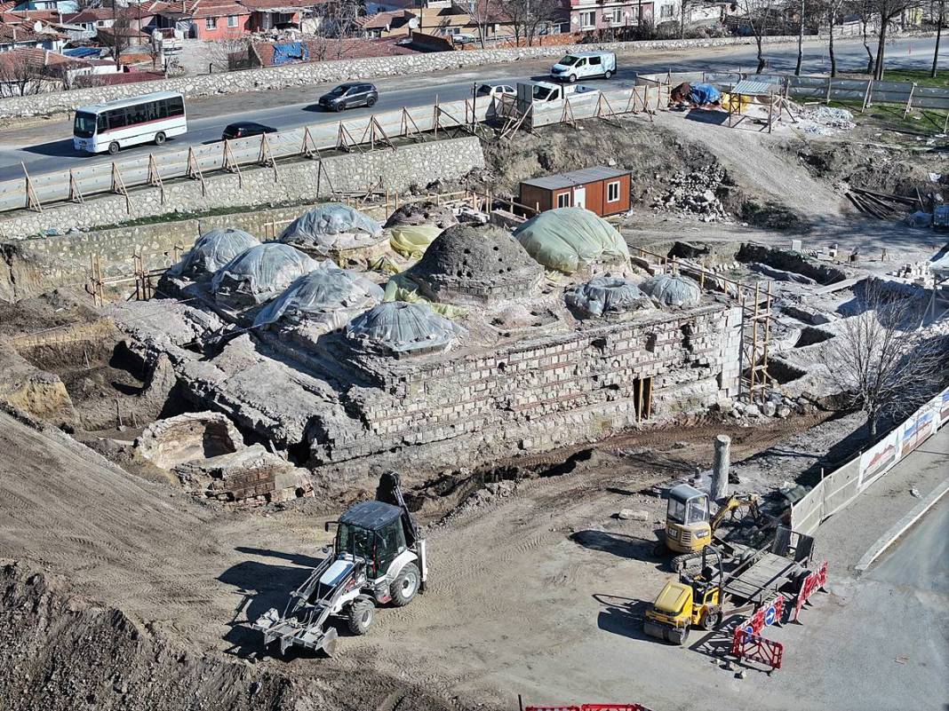 Tarihi Osmanlı hamamı, Koku ve Kahve Müzesi olarak hizmete açılıyor! Bin bir çeşit kahve ve koku sunumu yapılacak 5